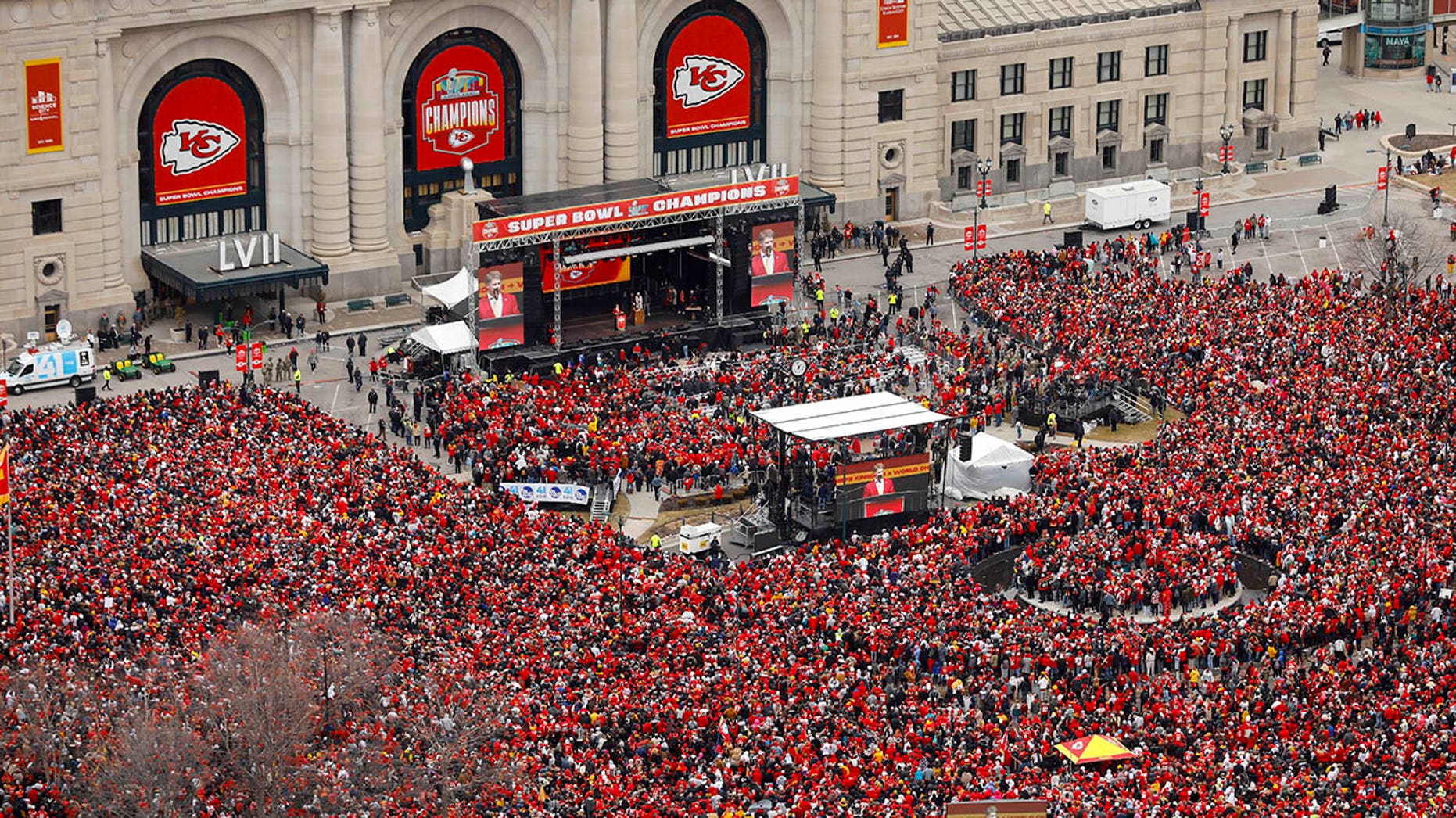 Chiefs fans blast team's Super Bowl LVII celebration: 'I am ashamed ...