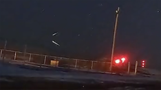 Kansas night sky lit up by 'small swarm of meteors'
