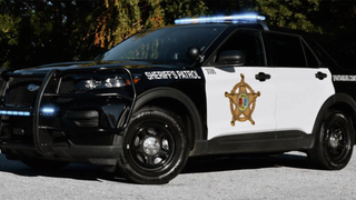 Deputies fatally shoot barricaded suspect after he repeatedly stabs police dog