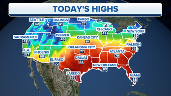 Snow accumulates in NYC following Northeast storm
