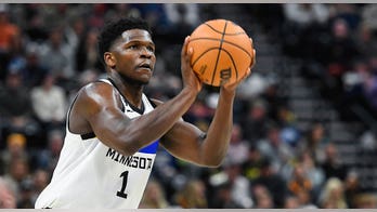 Timberwolves' Anthony Edwards takes shot at NBA players who rest during regular season: 'Just play, man'