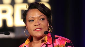 POINTING THE FINGER: New Orleans mayor caught making obscene gesture during pre-Mardi Gras parade