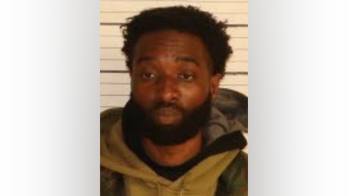 Tennessee man charged after munching on chips that a thief dropped near a convenience store: reports