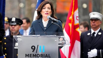 New York Gov. Hochul: Officials trying to find 'welcoming' sites for migrants in NYC, situation 'desperate'