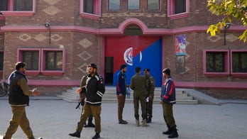 Pakistani mob drags man out of police jail, hangs him on blasphemy charge