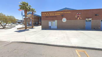 Las Vegas school outbreak leaves 130 students 'projectile vomiting' outside, parents without answers