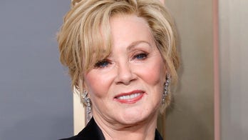 Jean Smart says she's recovering from a heart procedure: 'Please listen to your body'