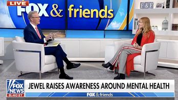 Mental health: Singer Jewel shares 'Innerworld,' a platform that aims to assist those who are struggling