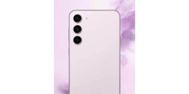 Harga Galaxy S23 akan sama dengan Galaxy S22, yang cukup bagus mengingat kualitas perangkat yang Anda dapatkan lebih baik.