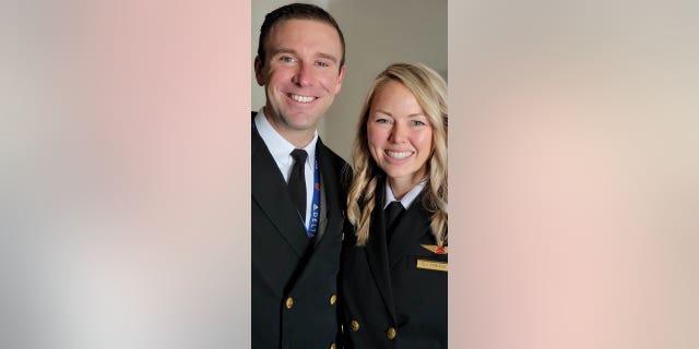 Brent and Kelly Knoblauch are a 737 captain and first officer, respectively, based in Atlanta, Georgia, for Delta Air Lines. 