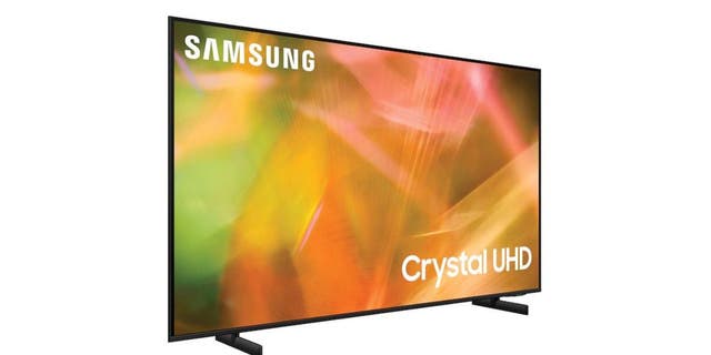 Tampilan TV Samsung Class Crystal 4K UHD.