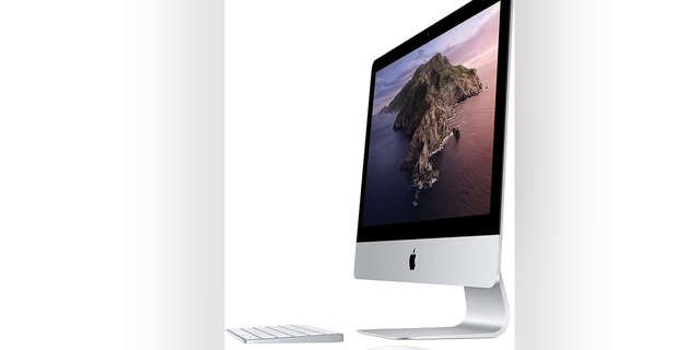 Apple iMac (21.5-inch, 8GB RAM, 256GB SSD Storage)