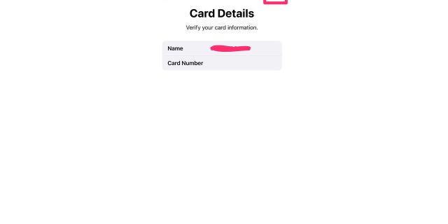 Masukkan detail kartu Anda untuk ditambahkan ke Apple Wallet.