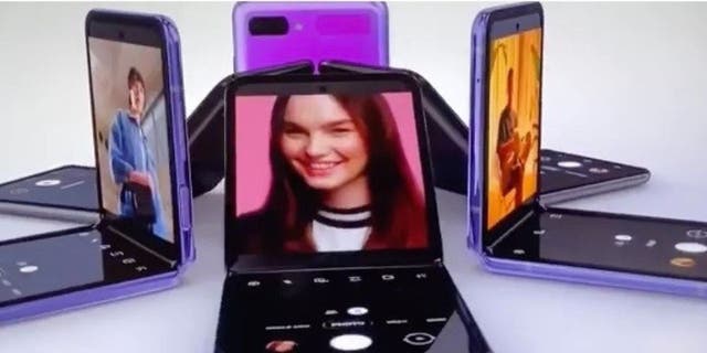desain menunjukkan bahwa iPhone akan dilipat dua. Kedua, tampaknya juga tanpa tombol dan responsif terhadap sentuhan di semua permukaan. Bayangkan iPhone dengan fitur yang baru dipatenkan ini.