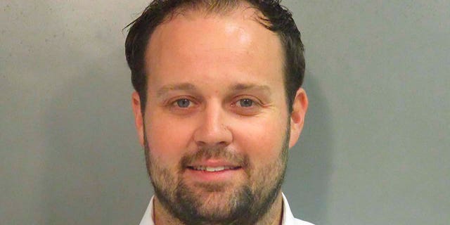 Josh Duggars mugshot.