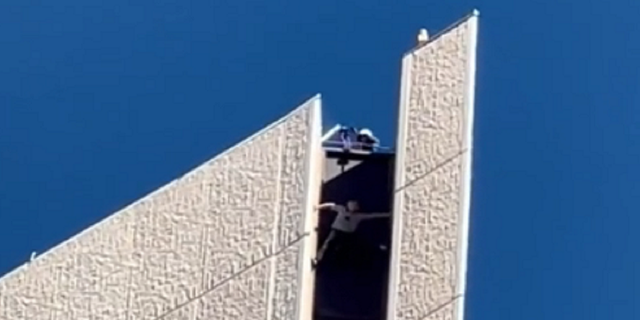 Maison Des Champs was arrested in Phoenix, Arizona after climbing the 483-foot Chase Tower.