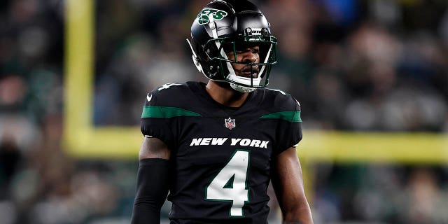 D.J. Reed #4 of the New York Jets looks on during an NFL football game between the New York Jets and the Jacksonville Jaguars at MetLife Stadium on December 22, 2022 in East Rutherford, New Jersey.