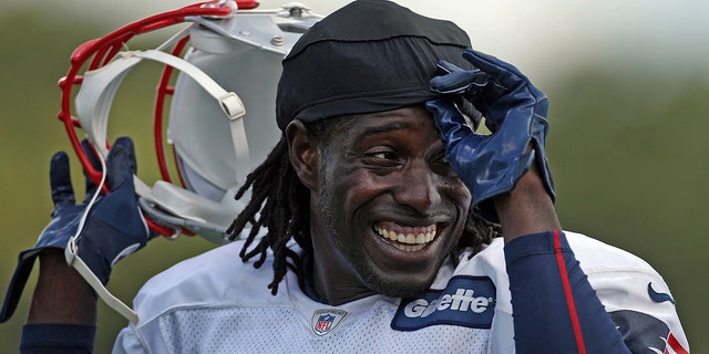 Veteran Patriots wide receiver Deion Branch practices with the New England Patriots during a training camp workout this afternoon outside of Gillette Stadium.