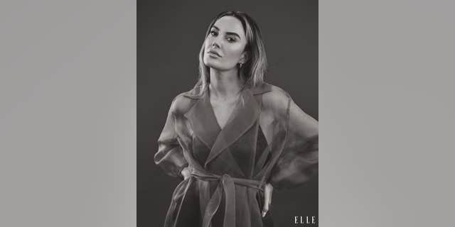 Elizabeth Chambers photographed for an interview in February 2023 for Elle.com