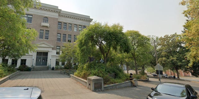An exterior view of Franklin High School.