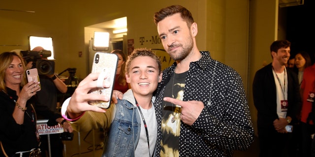 McKenna continued his streak of taking selfies with celebrity icons after Super Bowl 52.