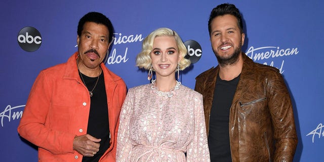 Lionel Richie, Katy Perry and Luke Bryan smiling