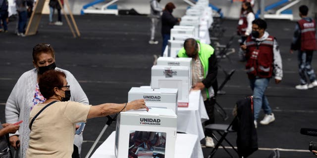 Thousands of supporters of the Movement of National Revival party during the congressional elections in the Army Hall of Ciudad Deportiva in Mexico City.  July 30, 2022 in Mexico City, Mexico.