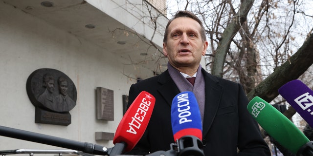 Russian Foreign Intelligence Service SVR RF Chief Sergey Naryshkin reportedly held a very "defiant" attitude in talks with CIA Director William Burns. 