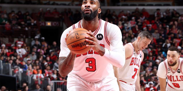 Andre Drummond of the Chicago Bulls prepares to shoot a free throw during a game against the Charlotte Hornets Feb. 2, 2023, at United Center in Chicago.