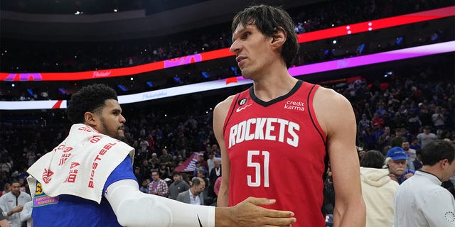 Boban Marjanović (51) of the Houston Rockets and Tobias Harris (12) of the Philadelphia 76ers after a game on February 13, 2023 at the Wells Fargo Center in Philadelphia 