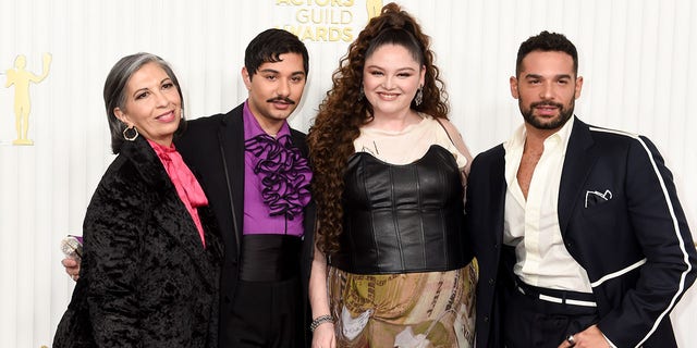 The cast of "Hacks," including Rose Abdoo, Mark Indelicato, Megan Stalter and Johnny Sibilly, sung Jean Hack's praises at the SAG Awards.