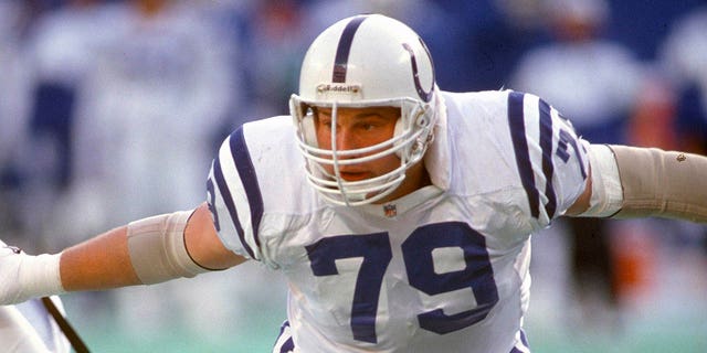 Joe Staysniak, #79 of the Indianapolis Colts, in action against the New York Giants during an NFL football game Dec. 12, 1993 at Giants Stadium in East Rutherford, New Jersey. Staysniak played for the Colts from 1992-95. 