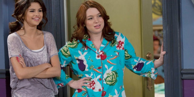 Selena Gomez and Jennifer Stone played best friends on the Disney Channel show.