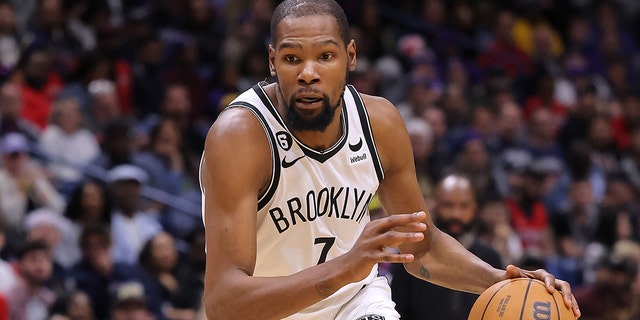 Kevin Durant, #7 of the Brooklyn Nets, drives with the ball against the New Orleans Pelicans during a game at the Smoothie King Center on Jan. 6, 2023 in New Orleans.