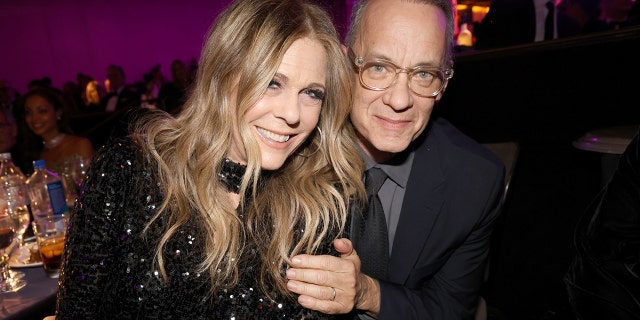 Tom Hanks was complimentary of his wife on the red carpet, much to Rita Wilson's glee.