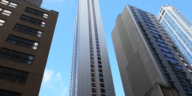 The Holiday Inn in the Financial District is 50 stories tall with 492 rooms available to migrants.
