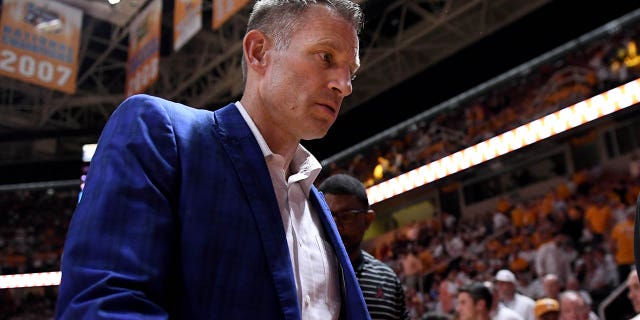 Alabama's Nate Oats clarifies remark about star player's alleged involvement in deadly shooting after backlash | Fox News Alabama's Nate Oats clarifies remark about star player's alleged involvement in deadly shooting after backlash | Fox News