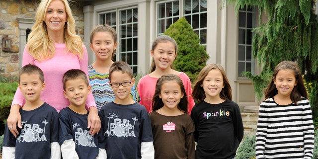 Kate Gosselin and her eight kids