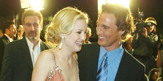 Kate Hudson, center, and Matthew McConaughey, right, starred together in 2003's "How to Lose a Guy in 10 Days."