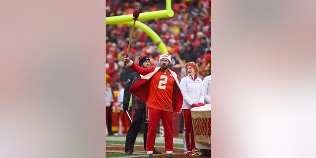 Paul Rudd at a Kansas City Chiefs game in 2015.