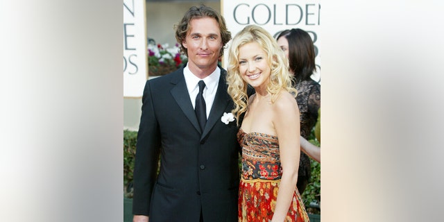 Matthew McConaughey and Kate Hudson have given a more realistic explanation of how they film kissing scenes in movies.