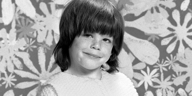 Dawn Lyn as Dodie Harper Douglas on the CBS television family comedy show, ‘My Three Sons’, circa 1969.