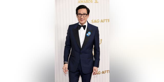 Ke Huy Quan became emotional upon winning the Screen Actors Guild Award for "Everything Everywhere All At Once."