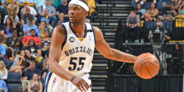 Keyon Dooling #55 of the Memphis Grizzlies dribbles the ball up the floor against the San Antonio Spurs in Game Four of the Western Conference Finals during the 2013 NBA Playoffs on May 27, 2013 at FedEx Forum in Memphis, Tennessee.