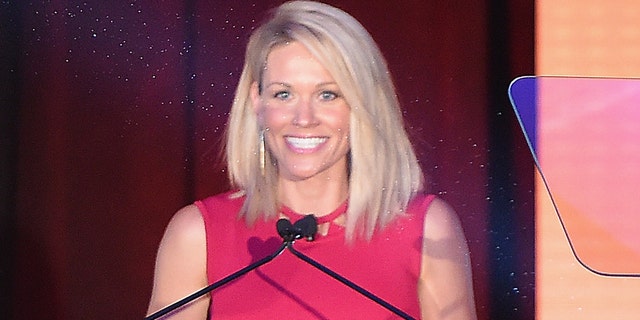 Lisa Kearney is hosting the 2023 FanDuel Super Bowl party.