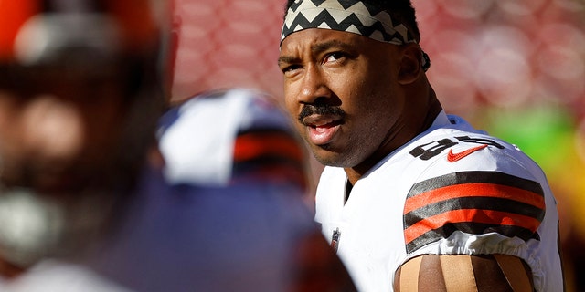 January 1, 2023;  Landover, Maryland, United States;  Cleveland Browns defensive end Myles Garrett (95) stands on the field during pregame warmups before the Browns' game against the Washington Commanders at FedExField.