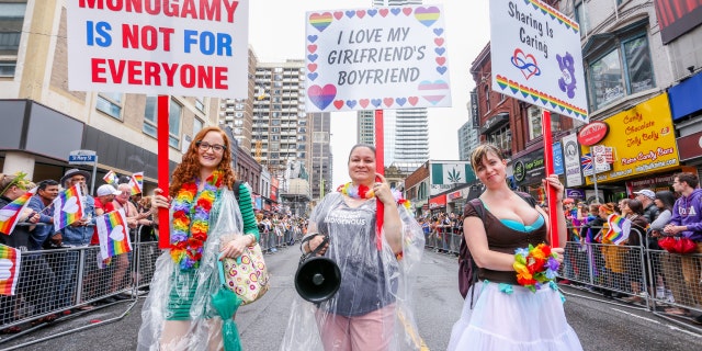 Polyamory group in 2018 Toronto LGBTQ Pride Parade