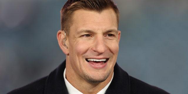 Fox broadcaster Rob Gronkowski during the Eagles vs. 49ers game at Lincoln Financial Stadium. Philadelphia.
