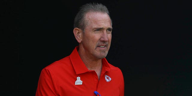 Defensive coordinator Steve Spagnuolo of the Kansas City Chiefs walks onto the field before the game against the Eagles at Lincoln Financial Field on October 3, 2021 in Philadelphia.