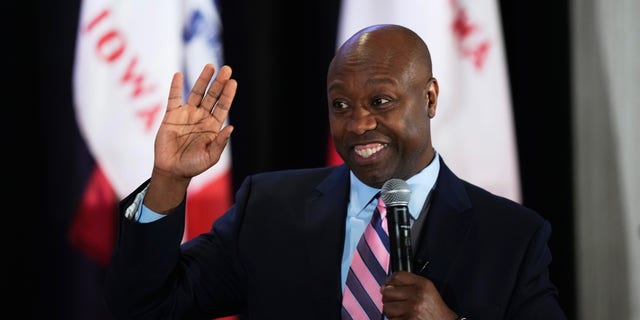 Sen. Tim Scott, R-S.C. speaks during the Republican Party of Polk County Lincoln Dinner, Wednesday, Feb. 22, 2023, in West Des Moines, Iowa. (AP Photo/Charlie Neibergall)